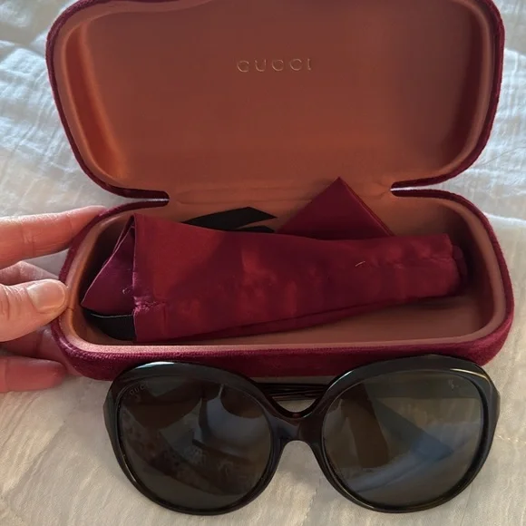 Gucci Tortoise Round glasses